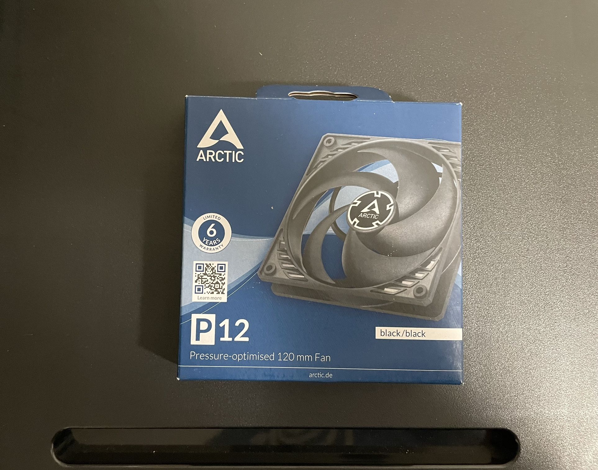 ARCTIC P12 (Black) 120 mm Case Fan Pressure-optimised quiet motor PC 1800 RPM