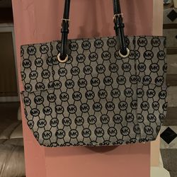 MK Tote