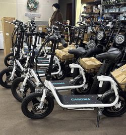 SCOOTER CAROMA WITH SEAT