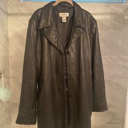 Ladies Leather Jacket  (Offers Accepted)