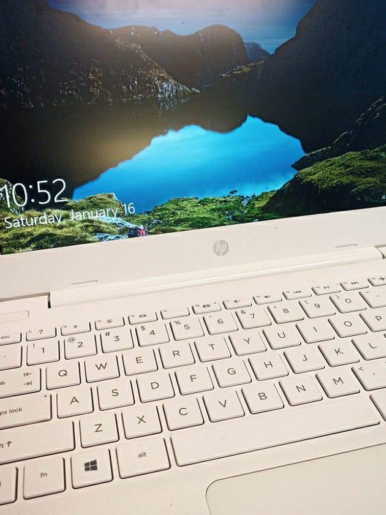 HP Stream Laptop 11 Inch Windows 10 White