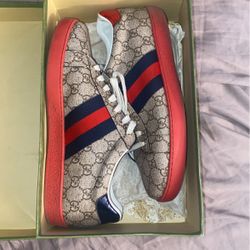 Gucci Ace Sneakers 