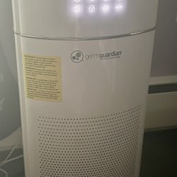 Air purifier Germ Gaurdian Tower