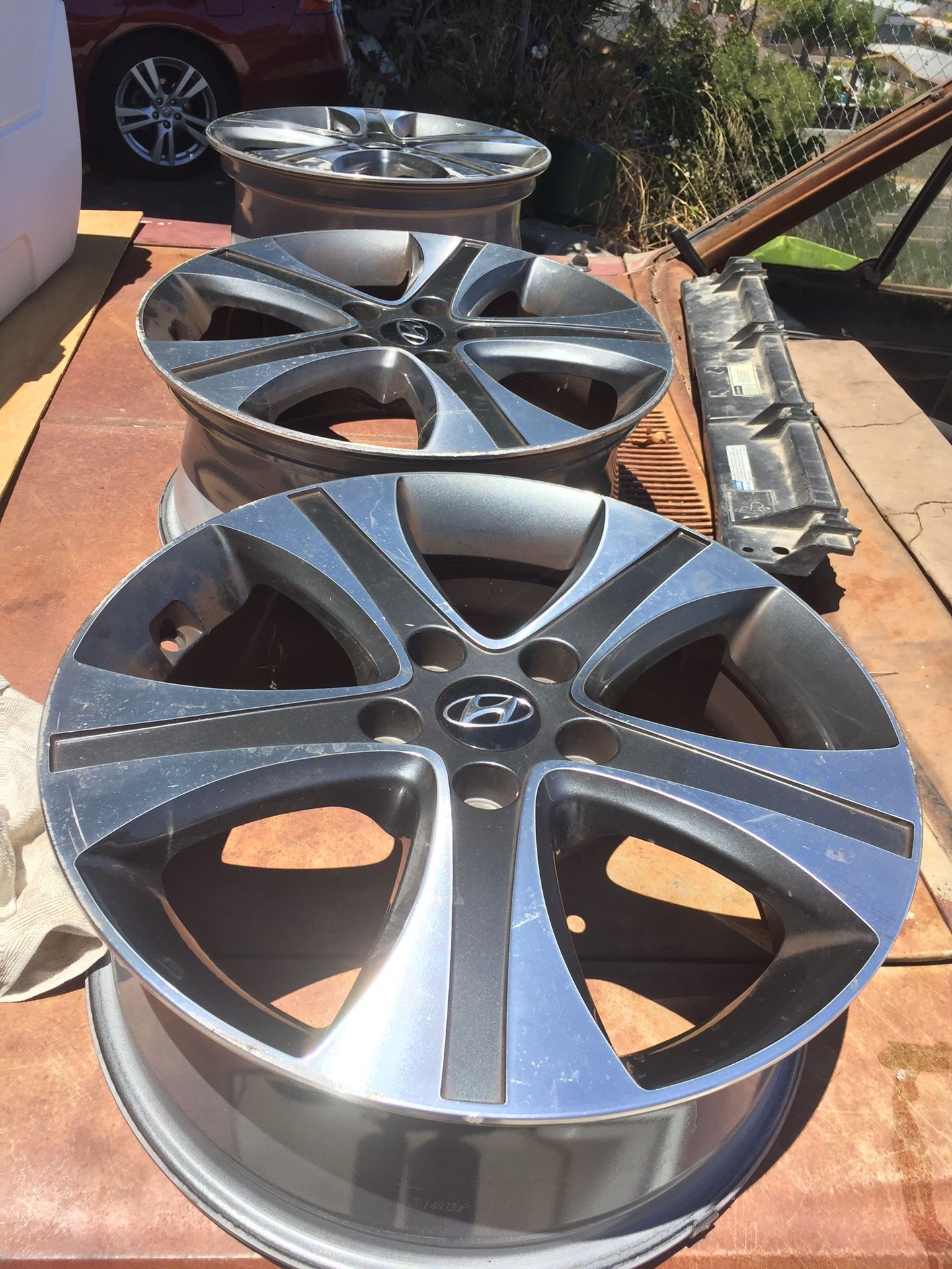 2013 2014 2015 Elantra Hyndai Rim (each) 17" x 7" 5 x 114.3 OEM HAVE ONLY 3 perfect for SPARE