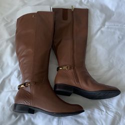 Woman Boots