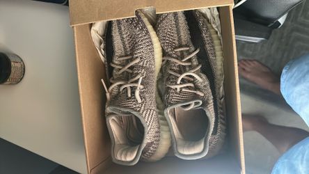 Yeezy  350 boost v2 zyon size 7 1/2