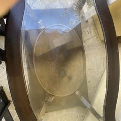 Gratis- Mesas. Free Tables