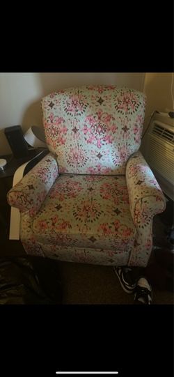 2 Push Back Reclining Chairs