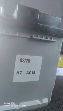 Duralast H7 AGM BRANDNEW BATTERY