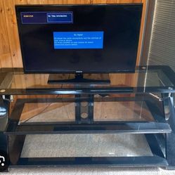 Heavy Glass TV Stand