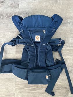 Ergobaby Omni Deluxe Baby Carrier for Newborn to Toddlers 0-48 Months