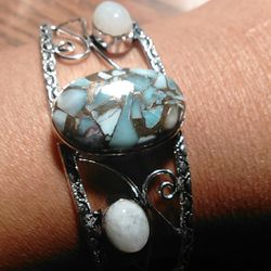 Elegant Design Ladies Copper Larimar and Moonstone Bangle Bracelet 🌹