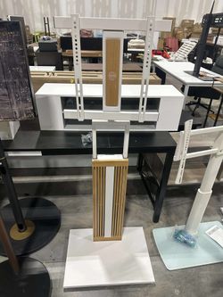 FITUEYES Design Wood TV Stand Swivel Mount with Hidden Back Storage for 32-65 inch TV Screens