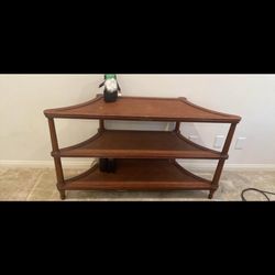 Ethan Allen table 