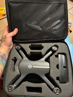 Holy stone hs 700e drone