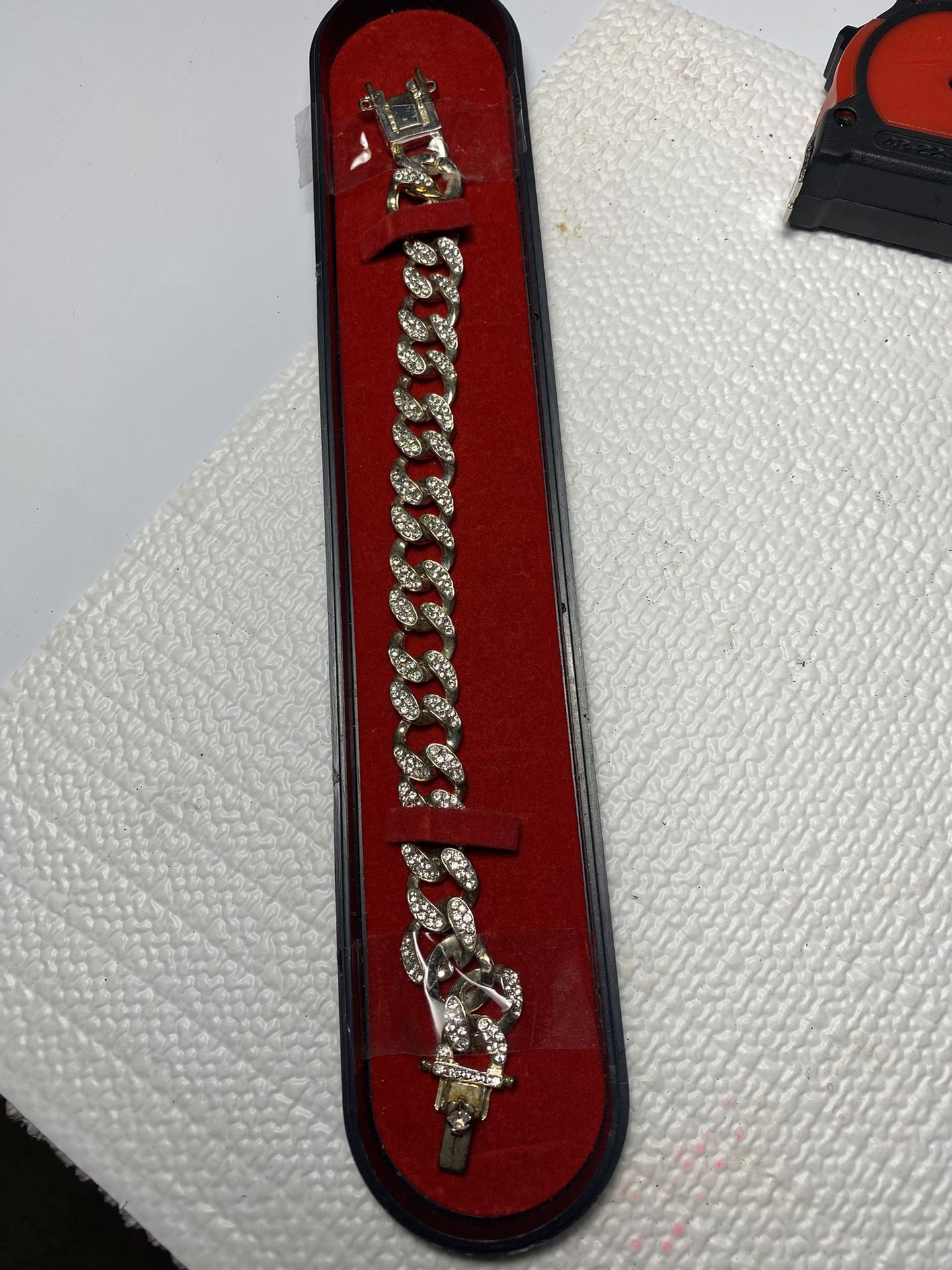 7” L Silver Tone With Rhinestone Bracelet ( Trop & Decatur)