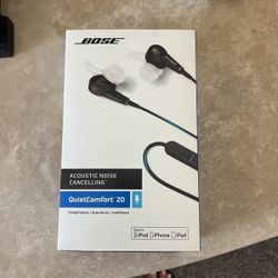 Bose acoustic noise Cancelling Headphones