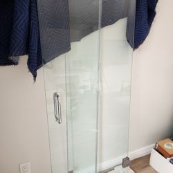 1/2 Thick Glass SHOWER Door And Hardware