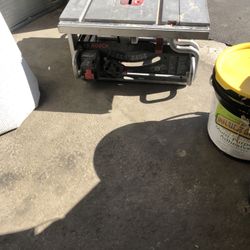 Bosh 10” Table Saw