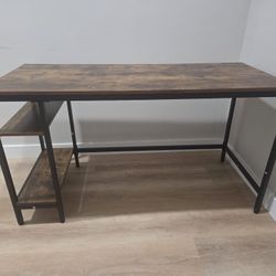  Computer Desk, 55.1 Inch Writing Desk with Adjustable Shelf on Left or Right, Office Study Desk for Laptop, Sturdy Metal Frame