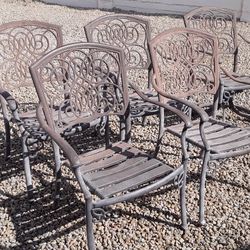 5 Patio Chairs Need Repaint 