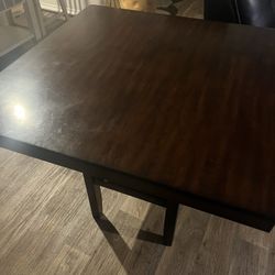 4Chair Dinning Table