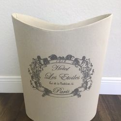 French Style Laundry Hamper 