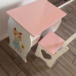 Toddler Desk 