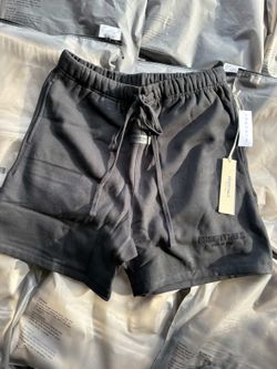 Black Essential shorts