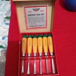 Vintage Miller Falls Wood Carving Set