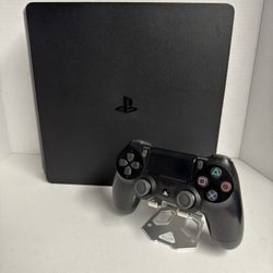 Sony PS4 Slim