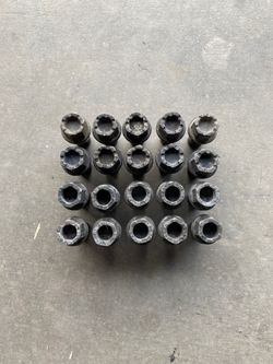 Audi TT Lug Nuts