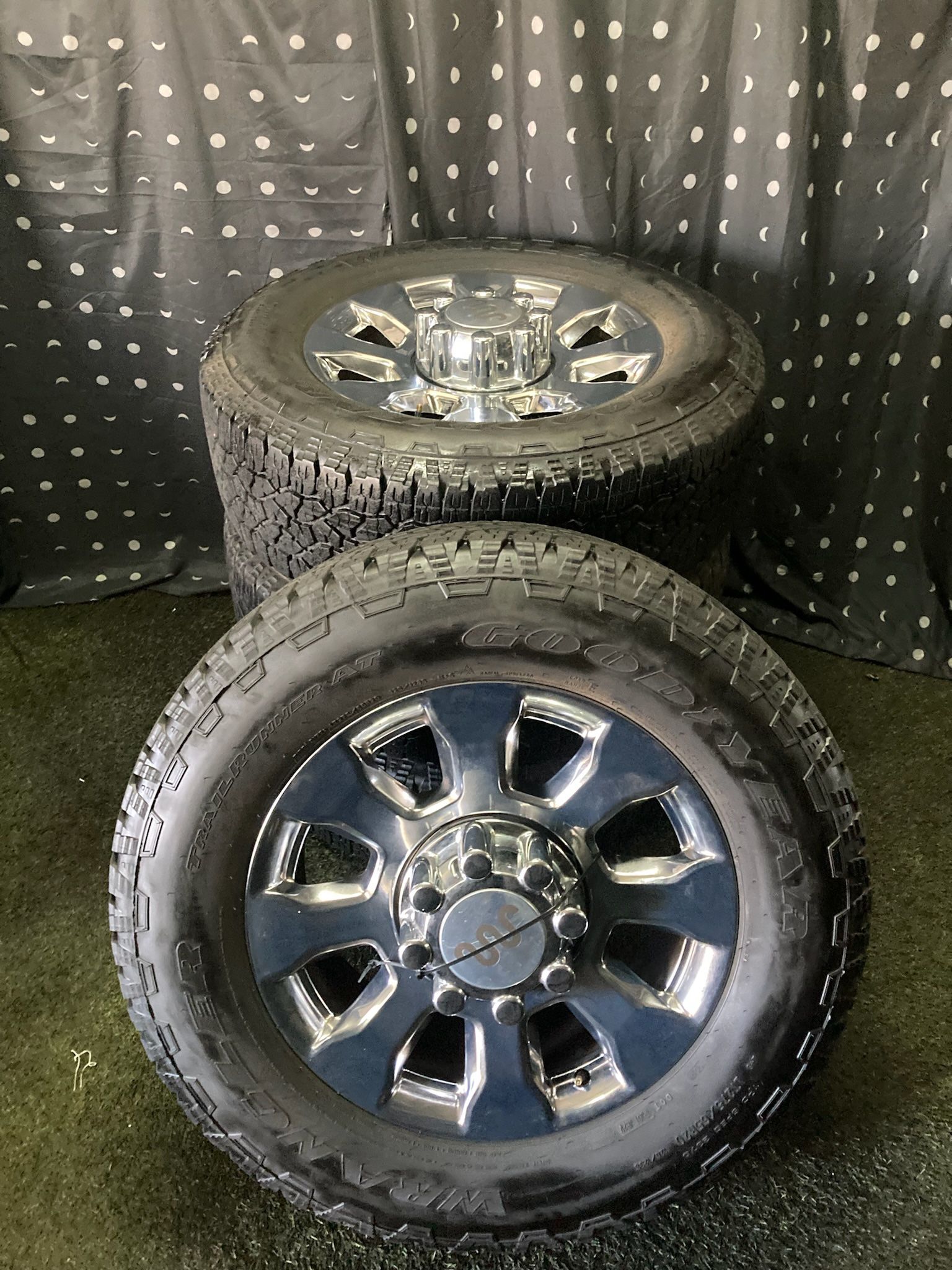 Ford F-250 King Ranch 8 Lug 20 Inch OEM Wheels