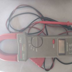 Westward 39 AR Clamp Multimeter