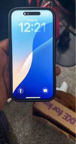 iPhone 16