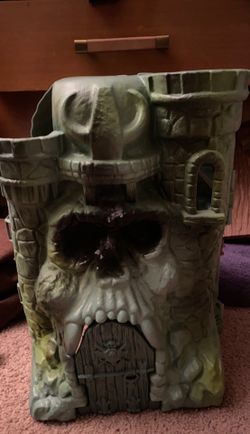 Castle Grey skull Vintage