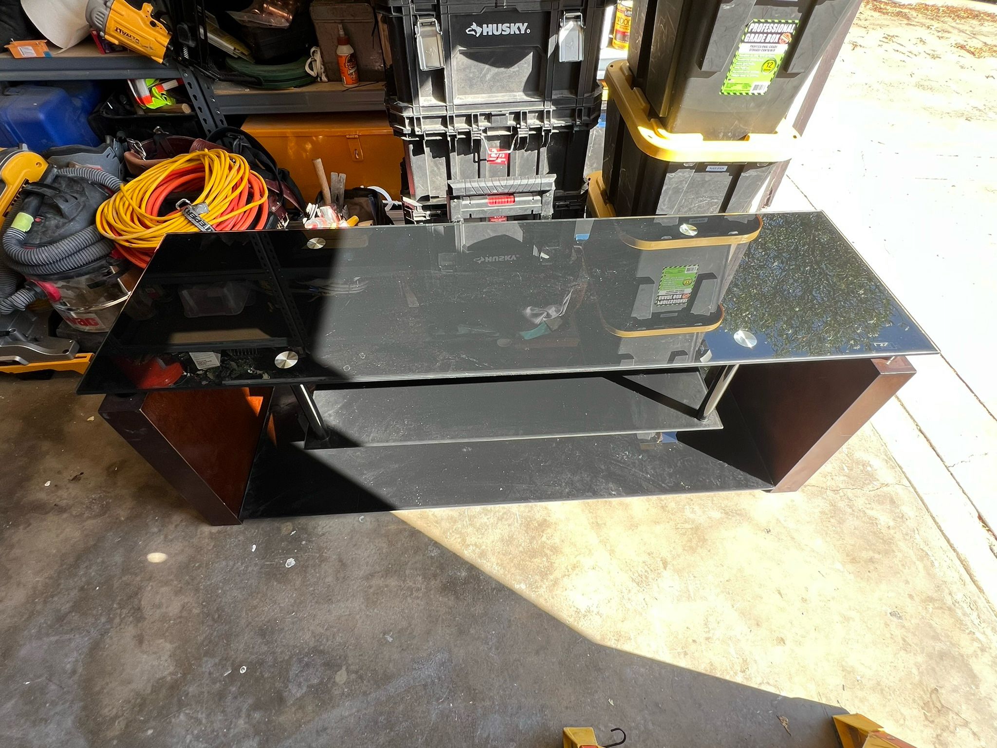 Bello’O AVSC2155 TV Stand