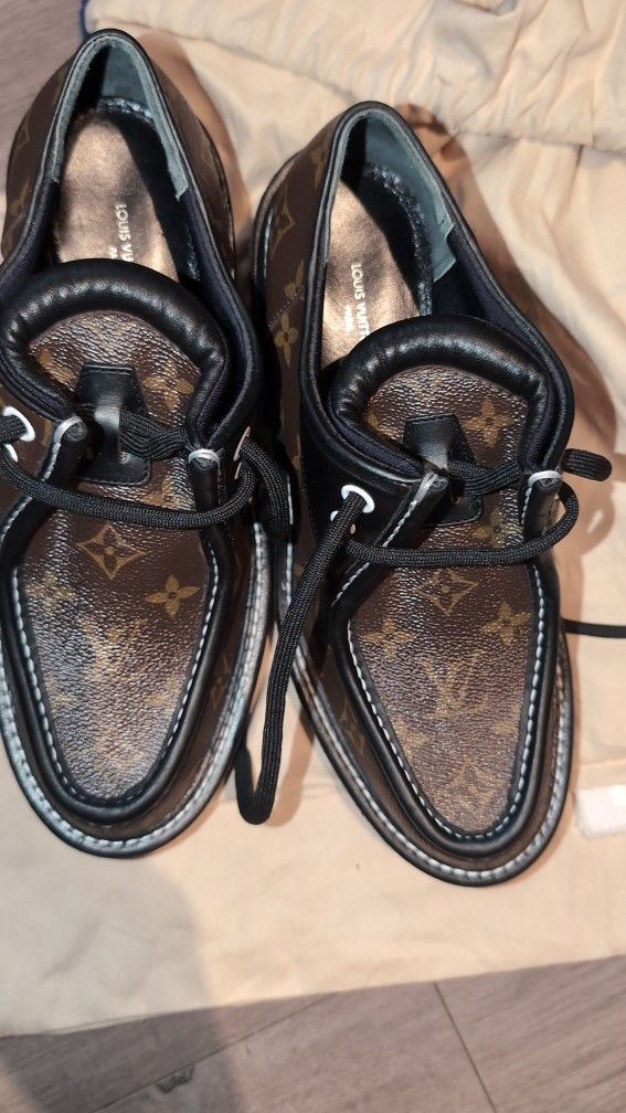 Louis Vuitton Monogram Calfskin Beaubourg Platform Derby Shoes (40)