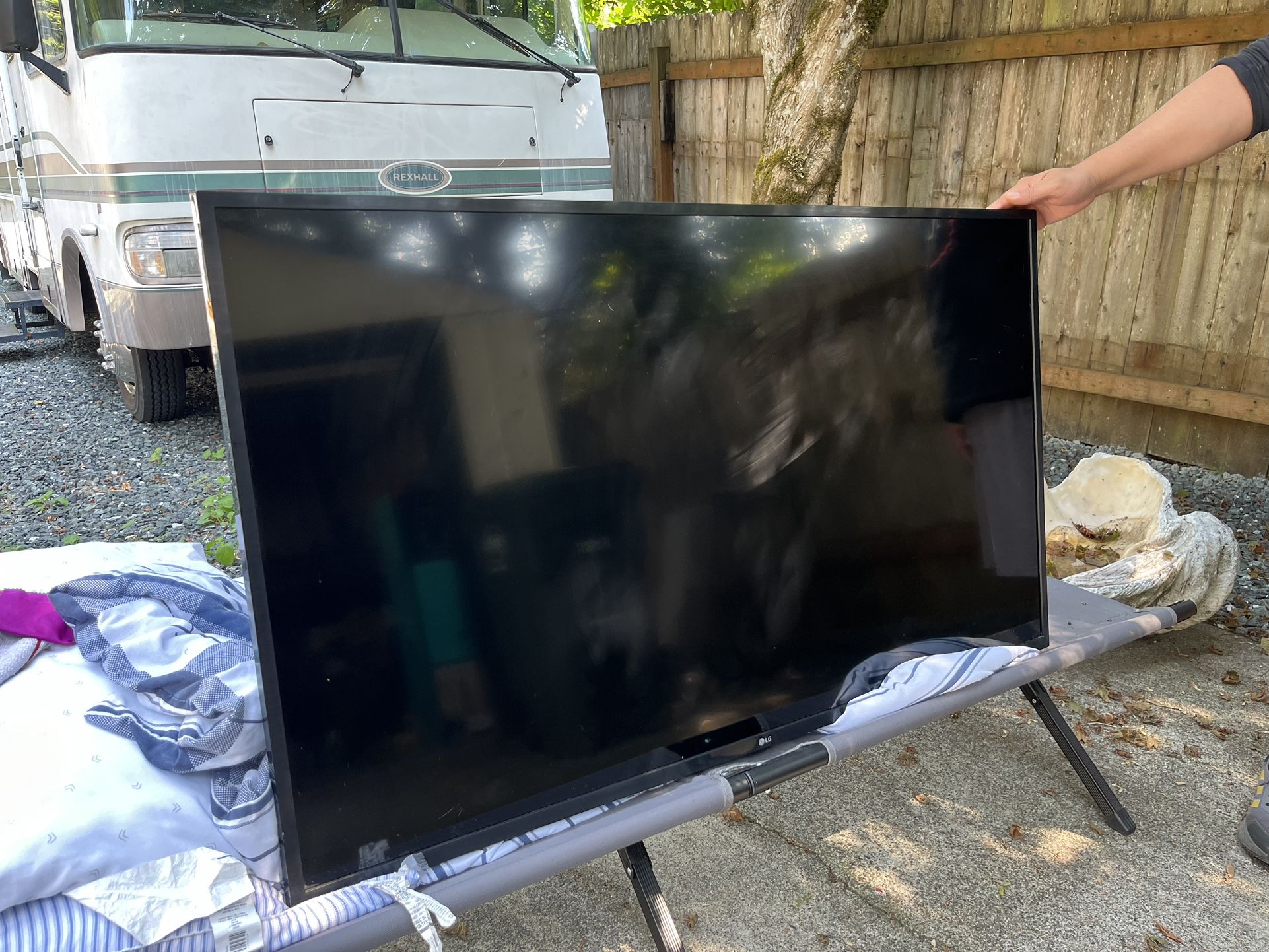 LG Tv