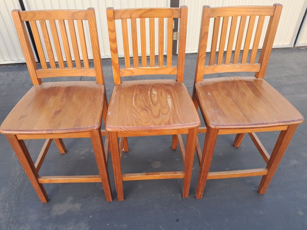 Bar Stools 