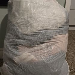 Woman's Clothes 