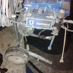 Graco 490 PC Pro Airless Paint Sprayer – Excellent Working Condition – Ready to Use
