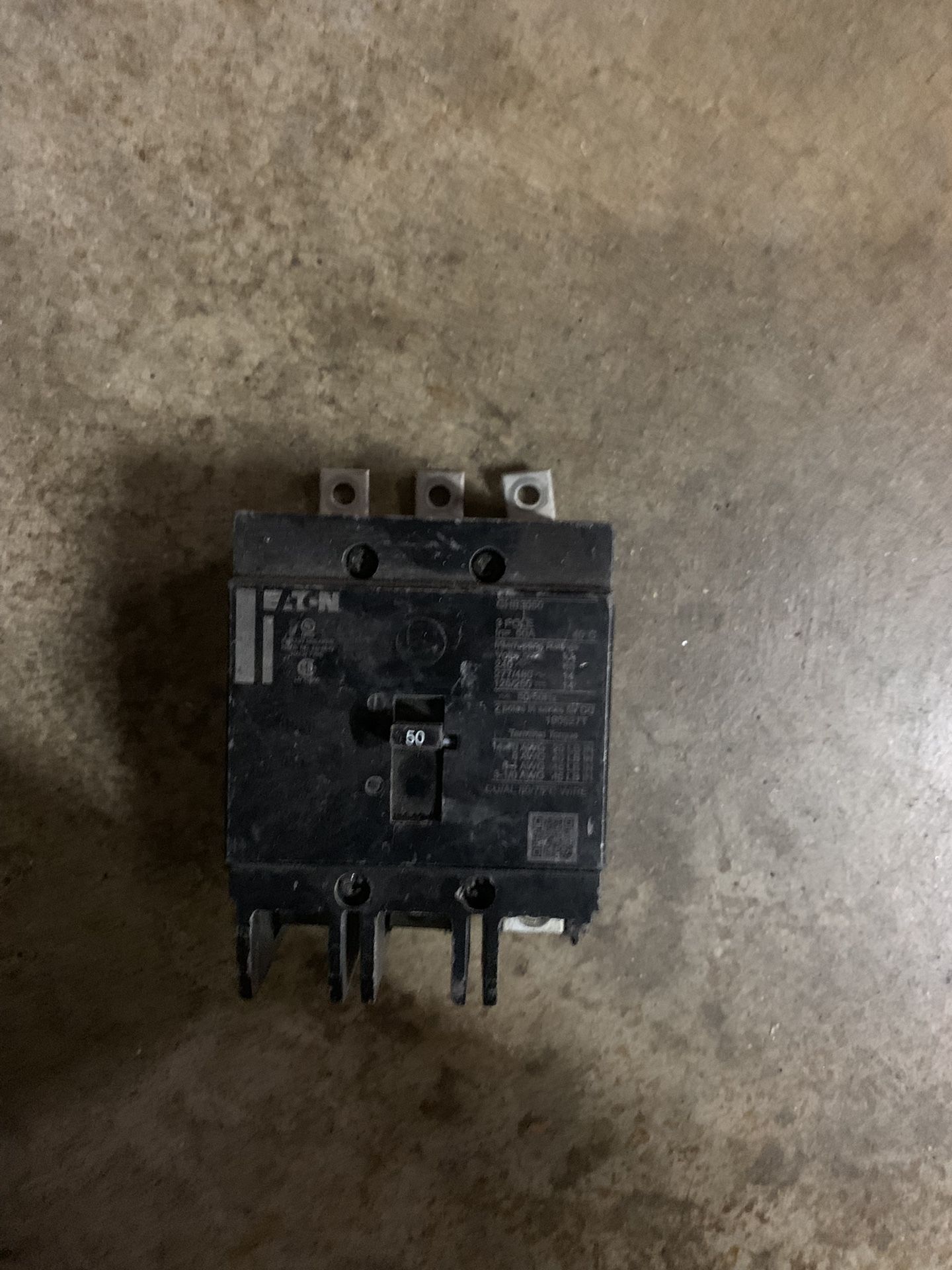 Electrical Circuit Breaker 