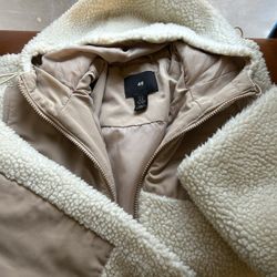 H&M Zip Up
