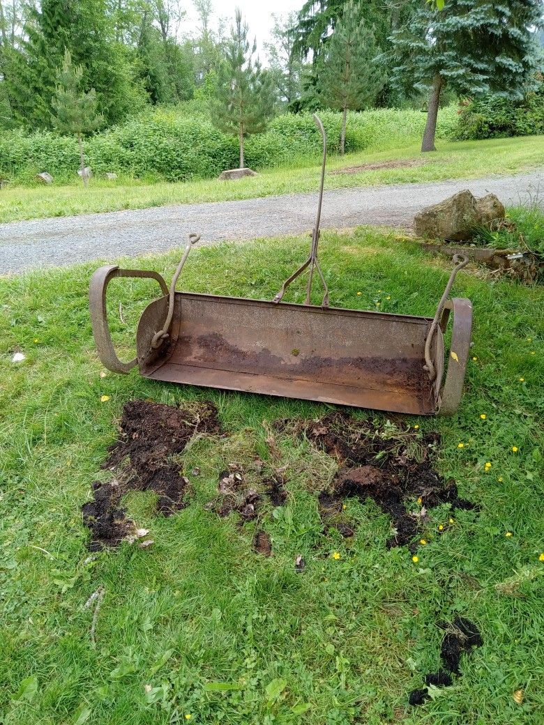 Fresno Scraper( Farming Implement)