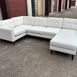 *FREE DELIVERY* Burrow Nomad Ivory 5 Piece Sectional 