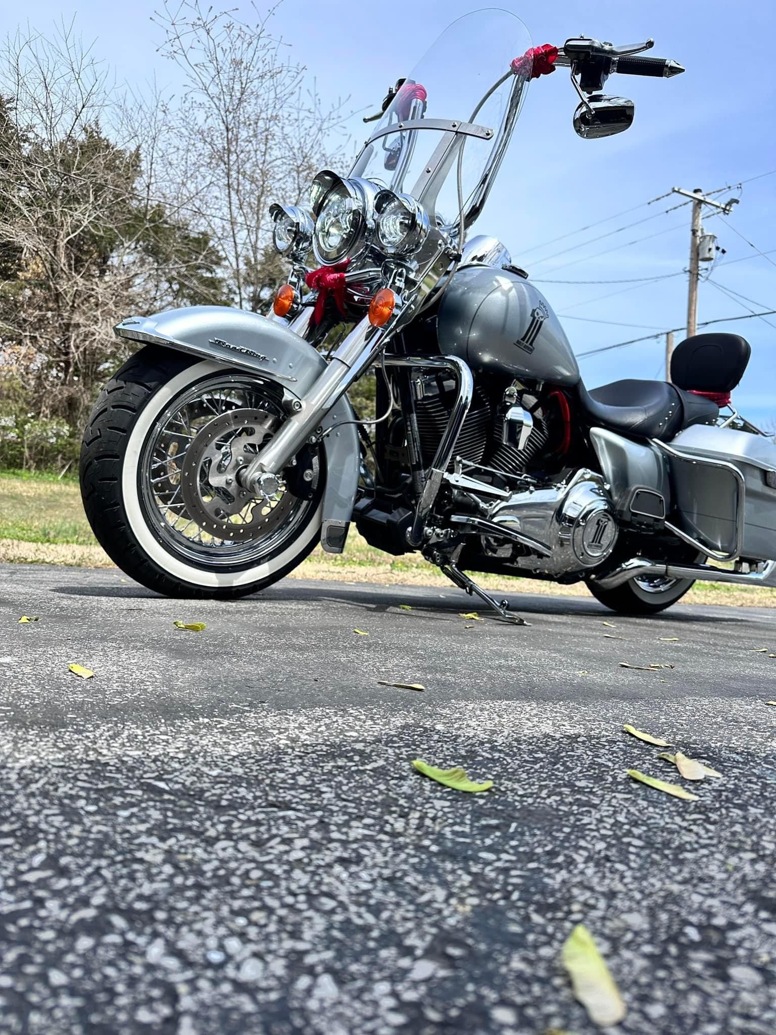 2014 Harley Road King 103 ci