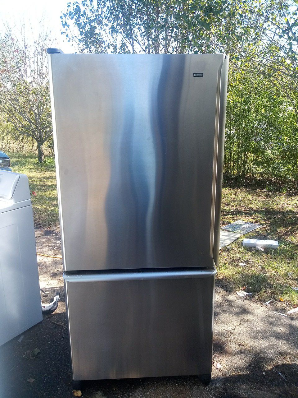 Kenmore frost-free stainless steel refrigerator freezer on the bottom