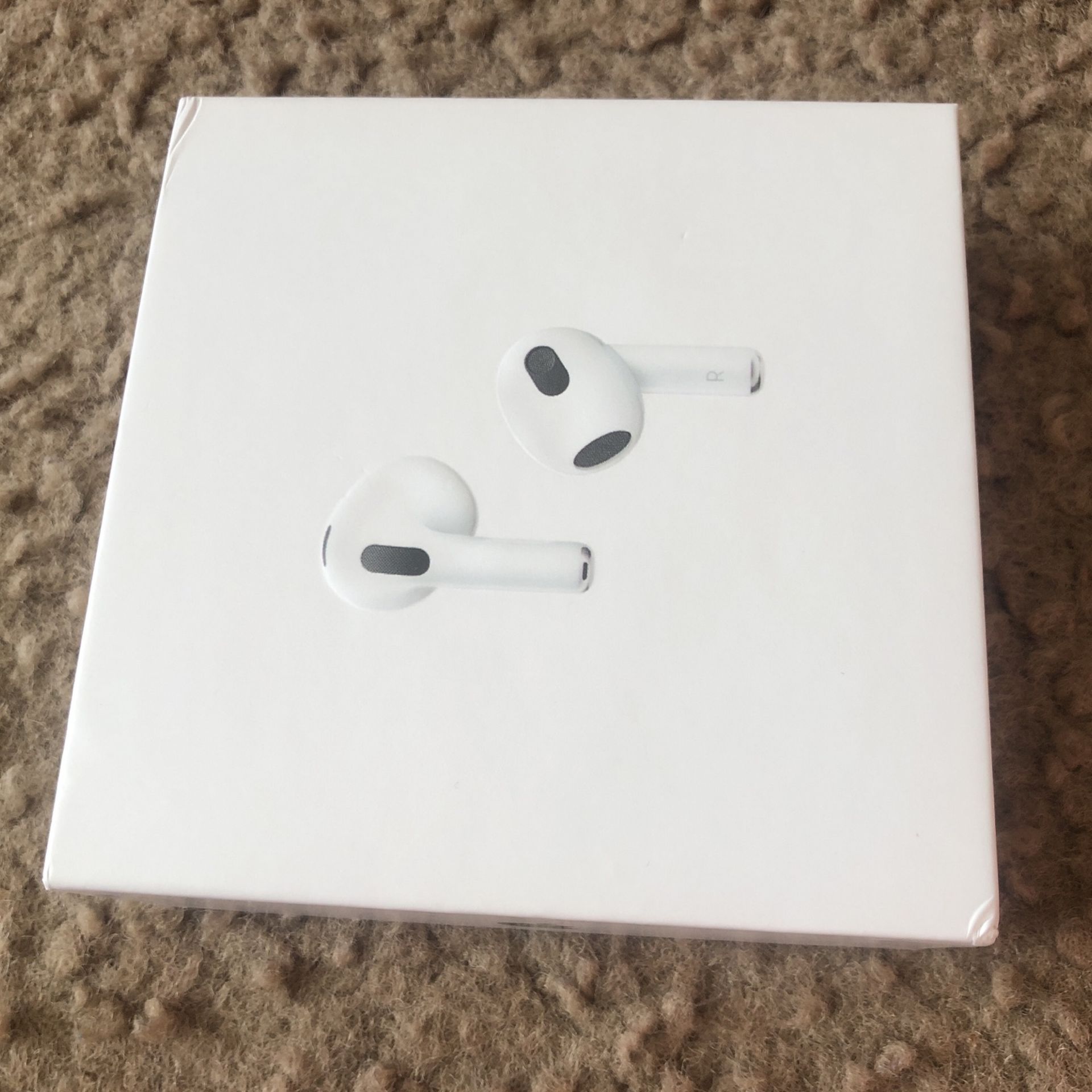 AirPods 3