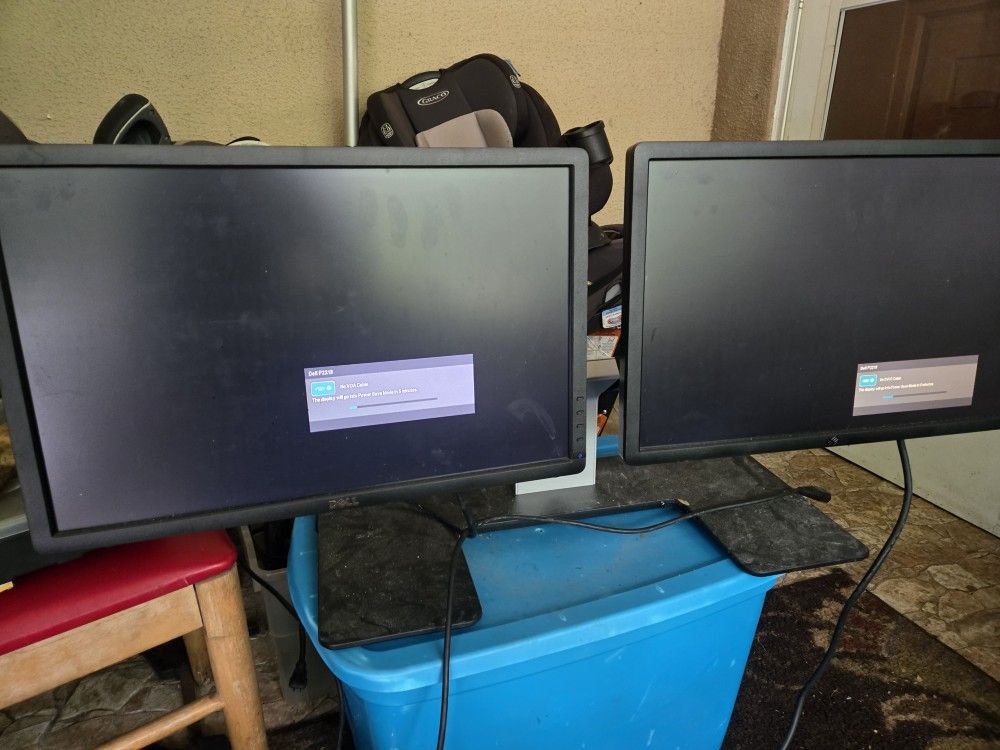 Dell Dual 22" Monitors And Stand